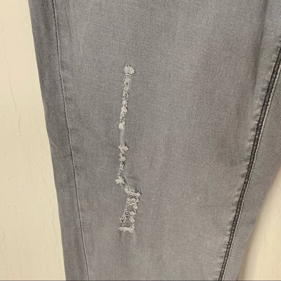 NWT SEVEN7 Distressed Zipper Embellished Grey Skinny Jeans Gray - Picture 14 of 16